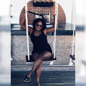 Meet your Posher, Dawnyy